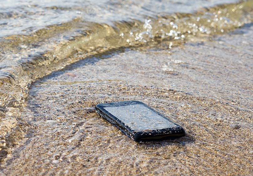 Cuidados de los celulares resistentes al agua